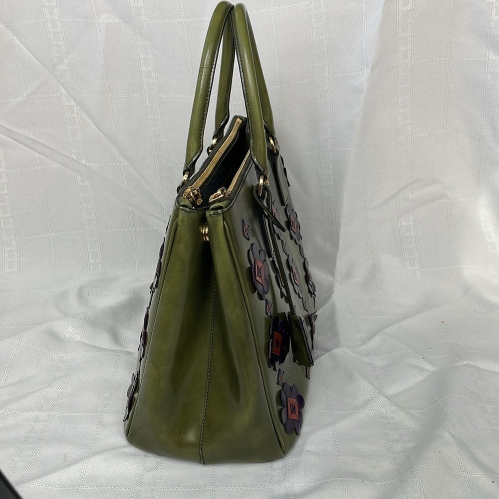 Prada Spazzolato Floral Applique Galleria Tote Bag Green Patent - Picture 6 of 17